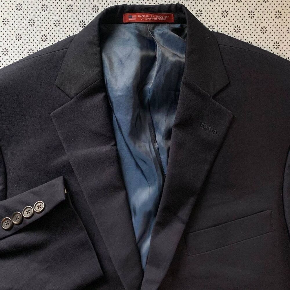 Hart Schaffner Marx Navy Suit Jacket Blazer 42R Made in USA 2-Button